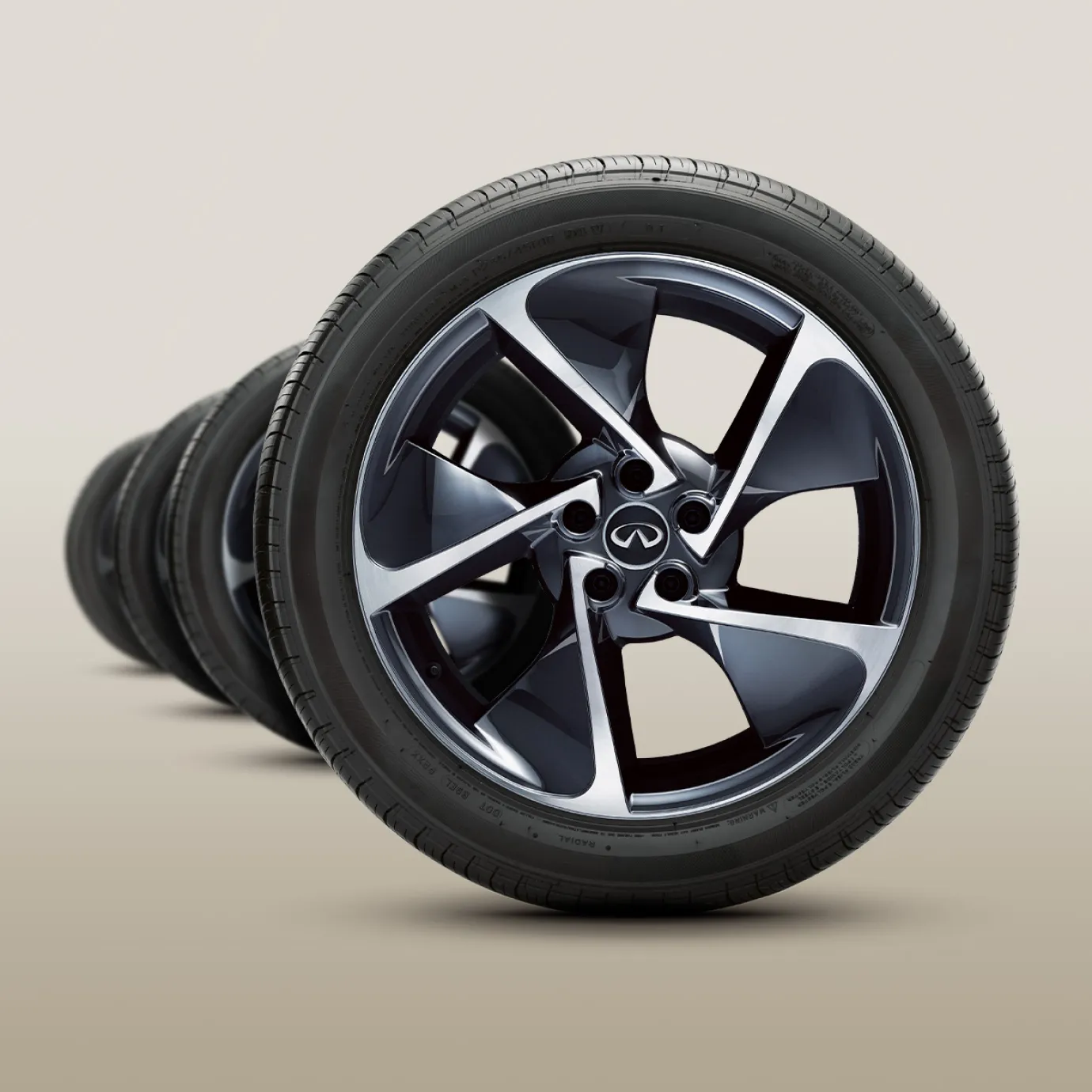 Compra tres neumáticos elegibles y obtén uno por $1